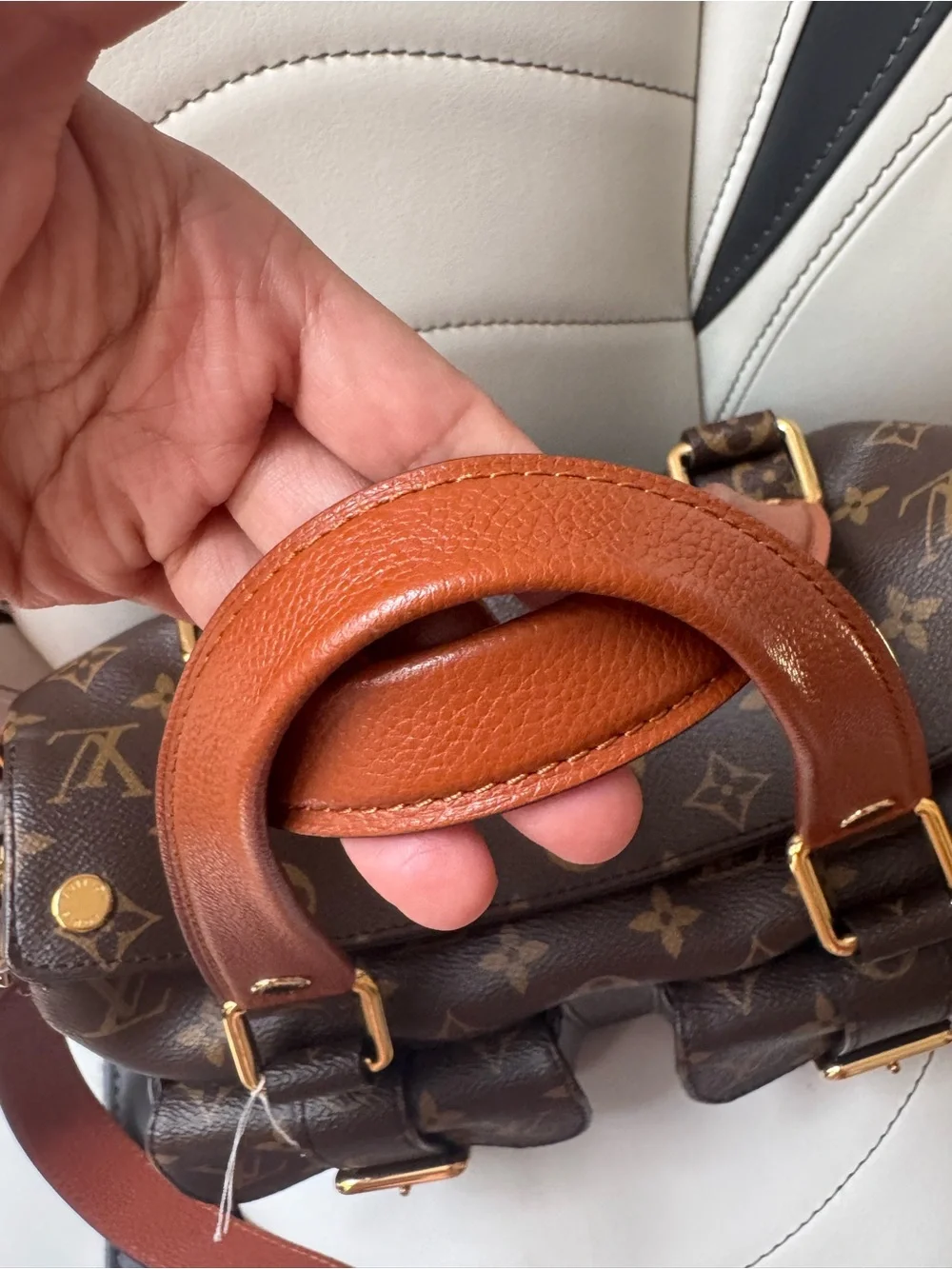 Louis Vuitton Monogram manhattan Canvas Messenger Bag with Brown Leather Trim